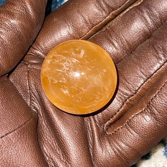 Optical Calcite Sphere - Picture 4 of 4